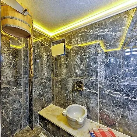 Agva Pieria Luxury 16 *